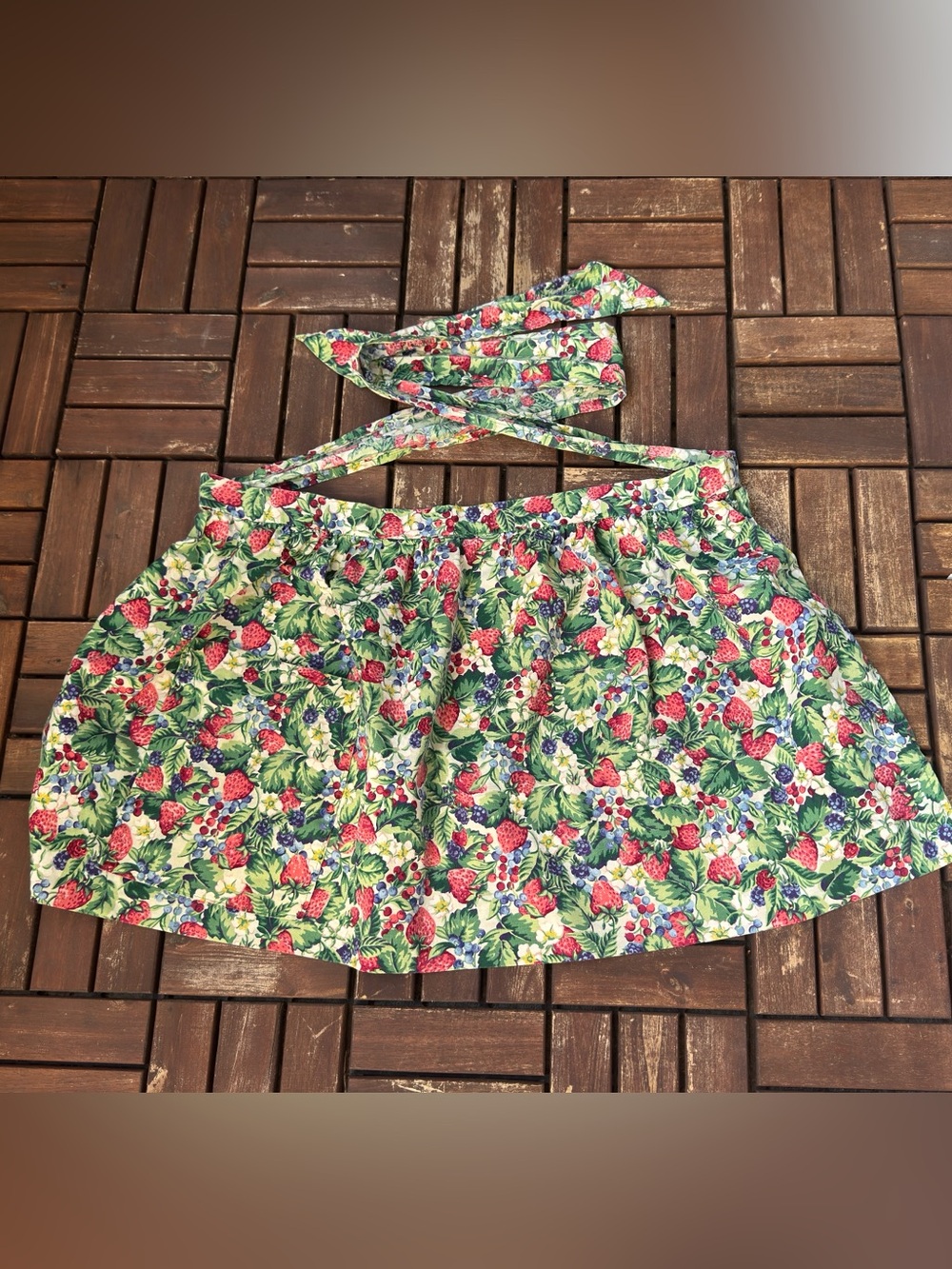 Vintage fruit apron